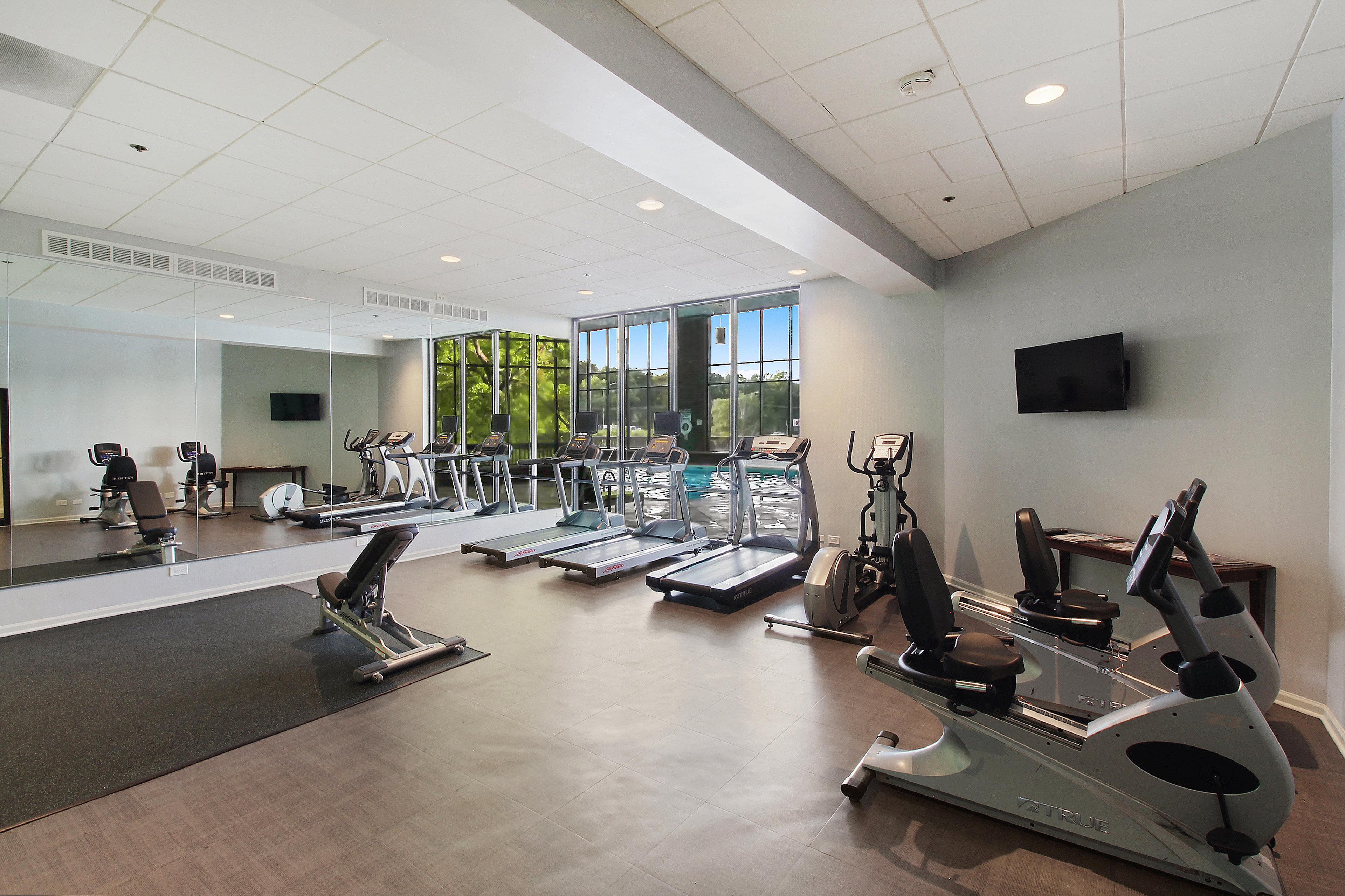 Holiday Inn Chicago Nw Crystal Lk Conv Ctr By Ihg Crystal Lake Buitenkant foto