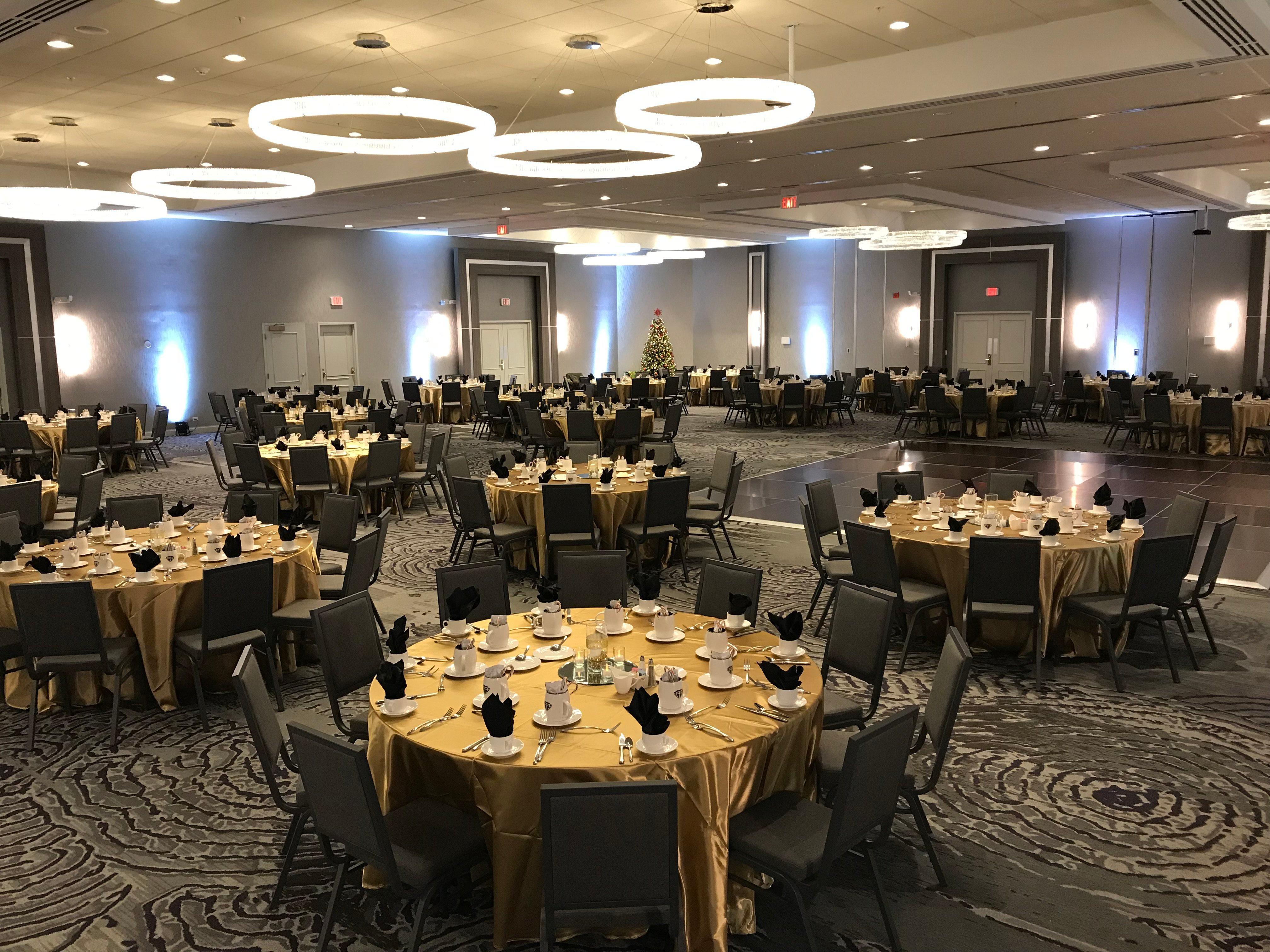 Holiday Inn Chicago Nw Crystal Lk Conv Ctr By Ihg Crystal Lake Buitenkant foto