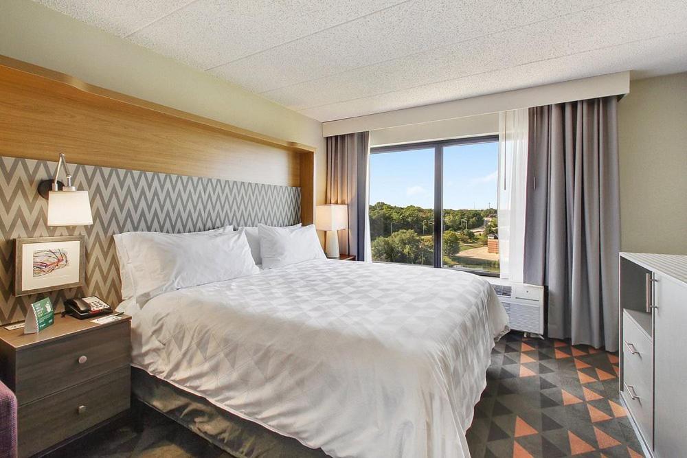 Holiday Inn Chicago Nw Crystal Lk Conv Ctr By Ihg Crystal Lake Buitenkant foto