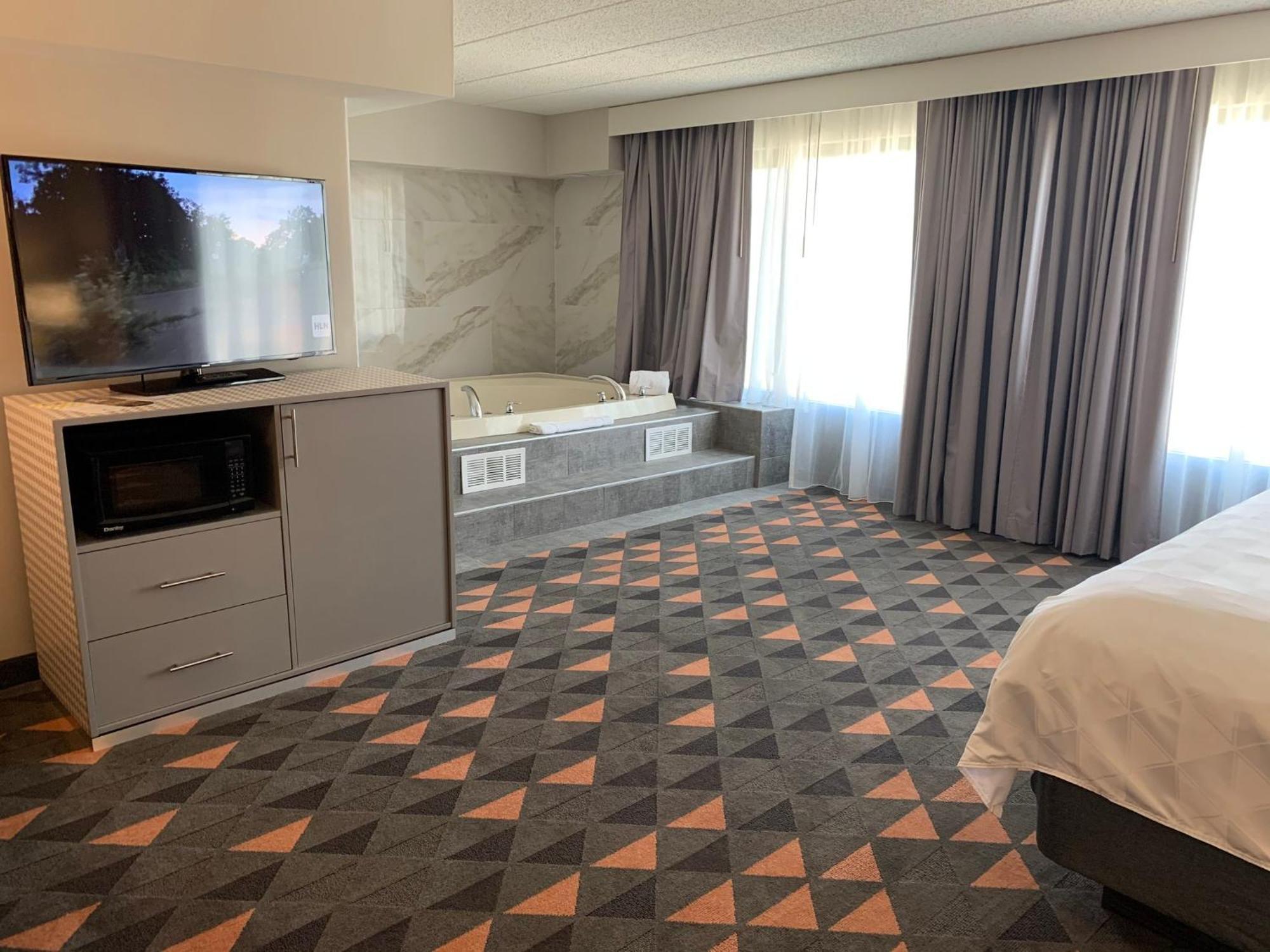 Holiday Inn Chicago Nw Crystal Lk Conv Ctr By Ihg Crystal Lake Buitenkant foto